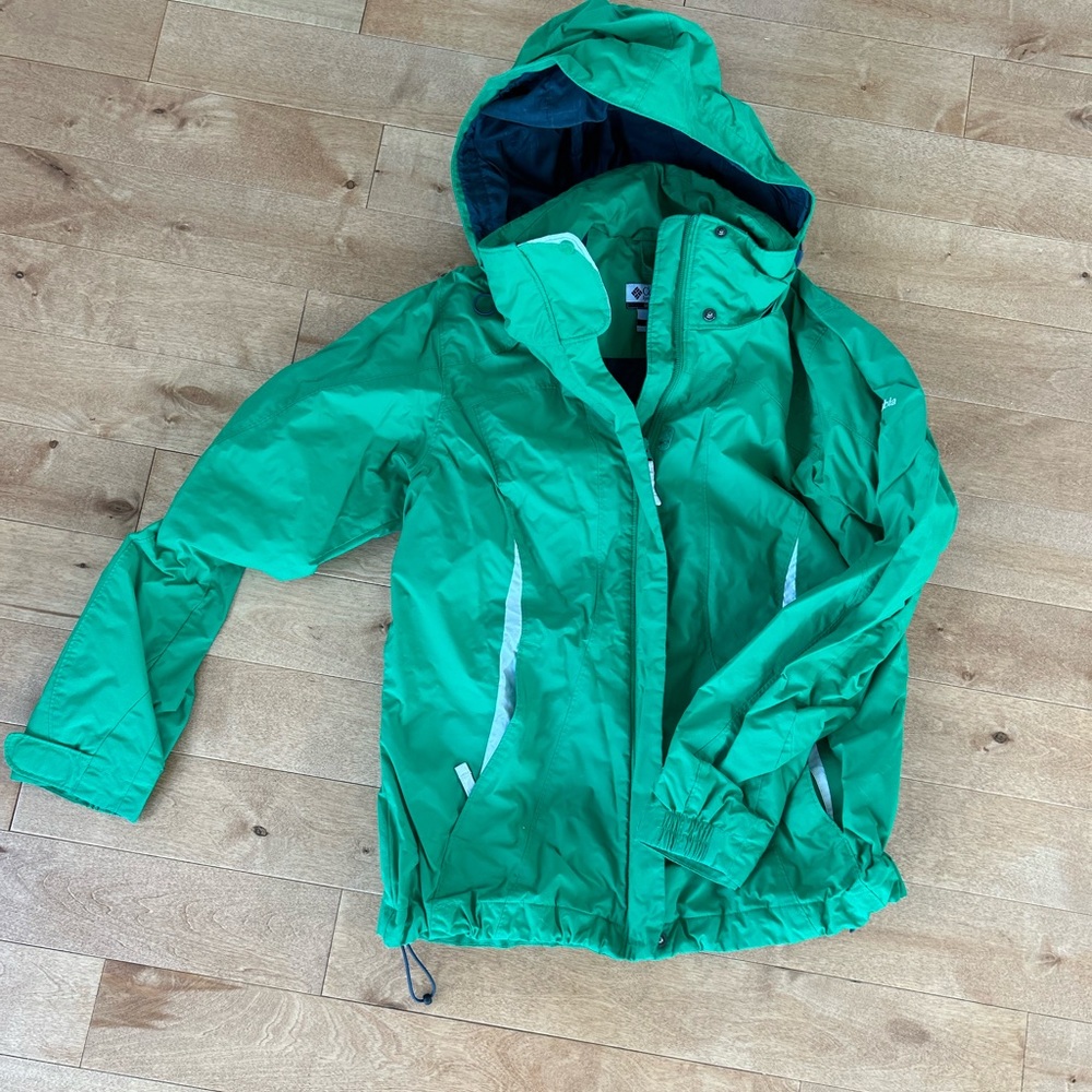 Columbia raincoat-Woman’s M